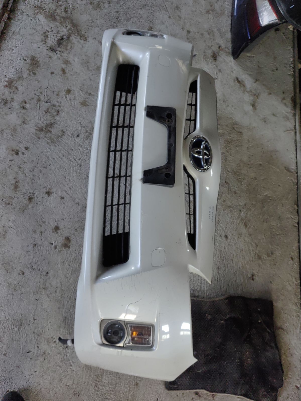 Бампер A044633 A044633 на Toyota Prius ZVW30 Фото 7