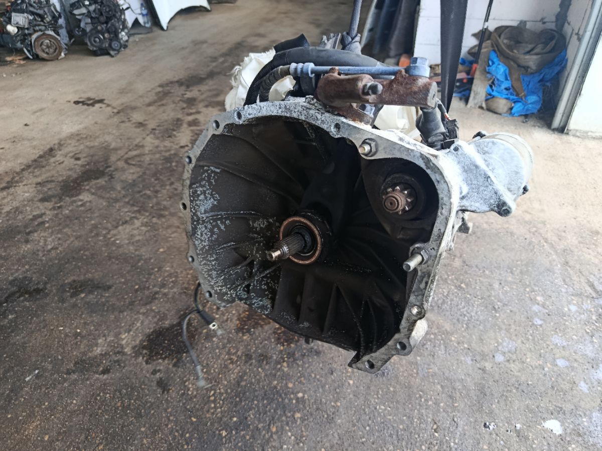 КПП механическая на Subaru Legacy Wagon BH5 EJ204 Фото 8