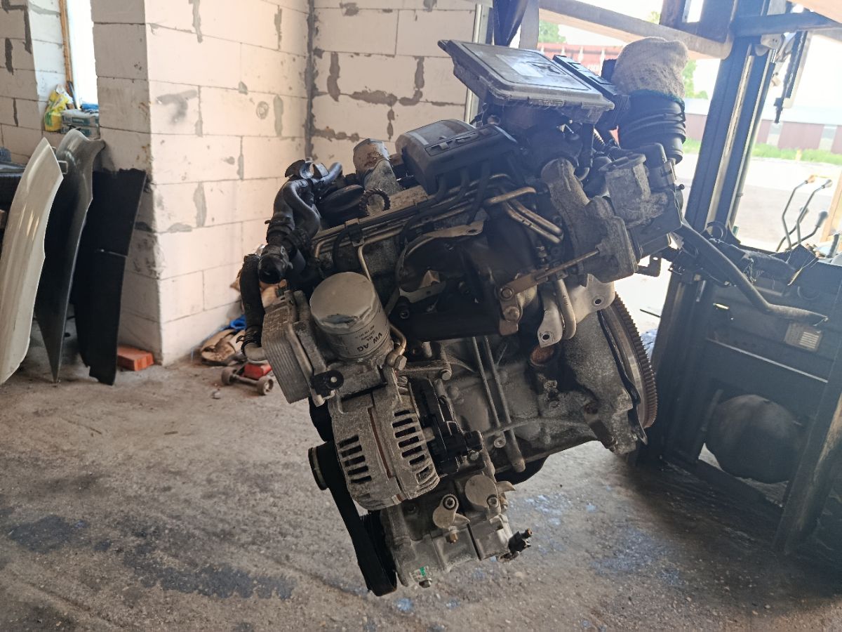 Двигатель на Volkswagen Polo 6R CBZ Фото 10