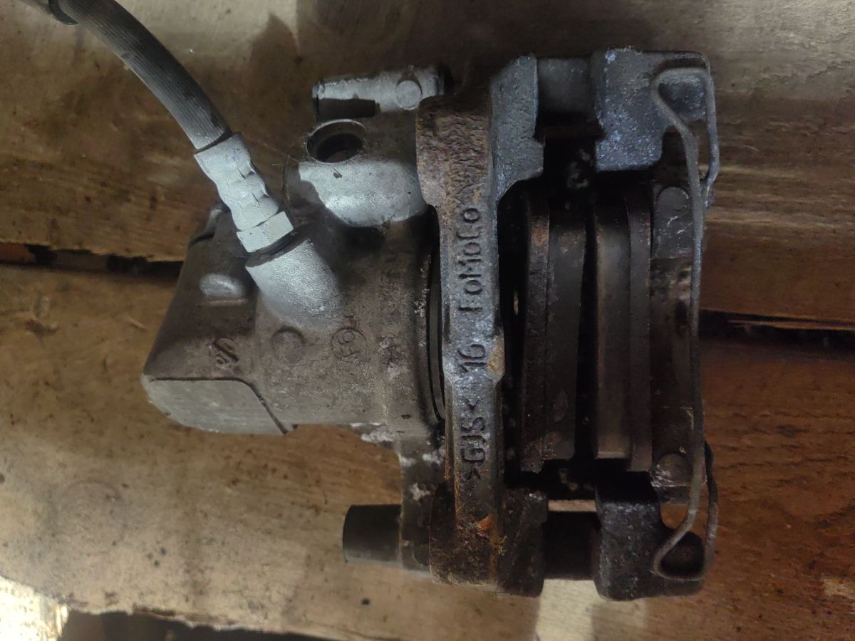 Суппорт на Mazda Axela BKEP Фото 4