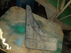 Брызговик на Toyota Carina AT170 Фото 3