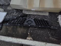 Решетка радиатора SAT ST-DT28-093-J0 на Nissan Sunny FB15 Фото 3