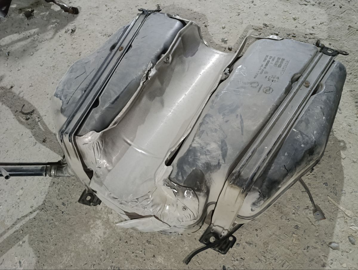 Бак топливный 30792701 на Volvo S60 I RS B5244T3 Фото 7