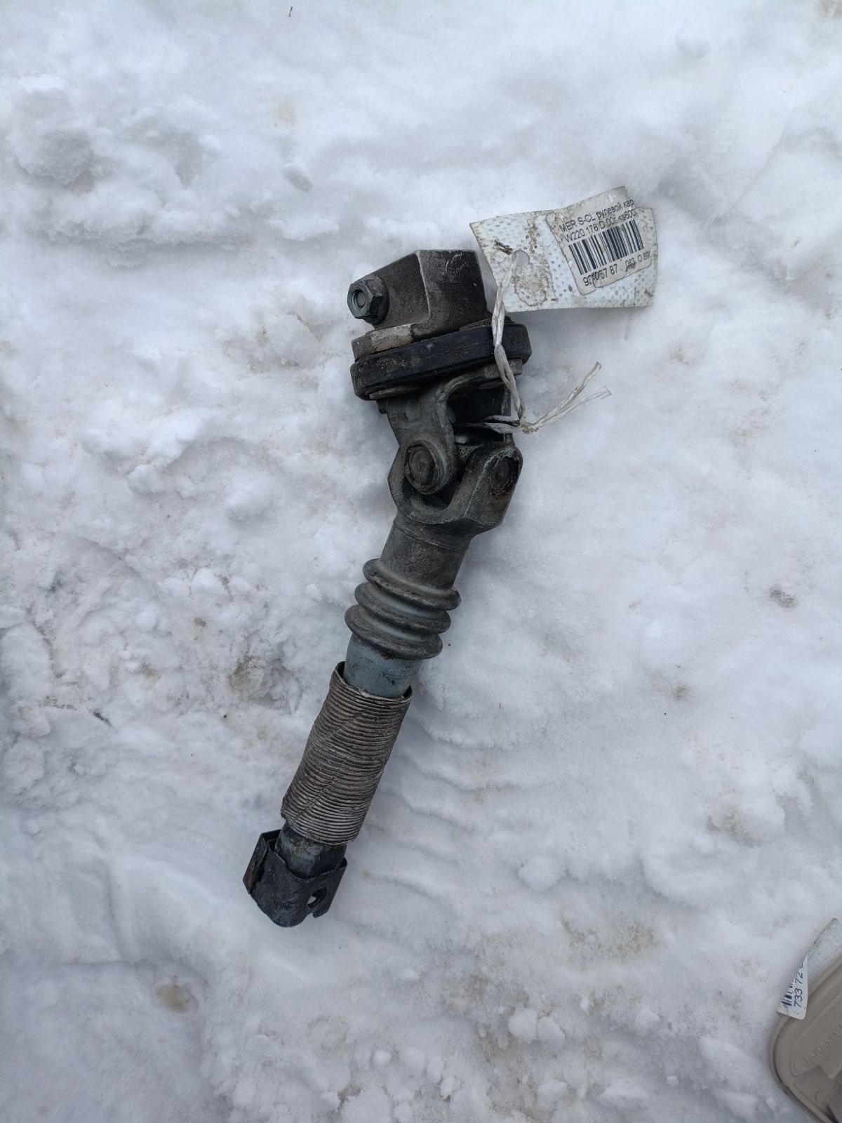 Рулевой карданчик A2204600210, A2204600310 на Mercedes-Benz S-Class W220.178 Фото 3