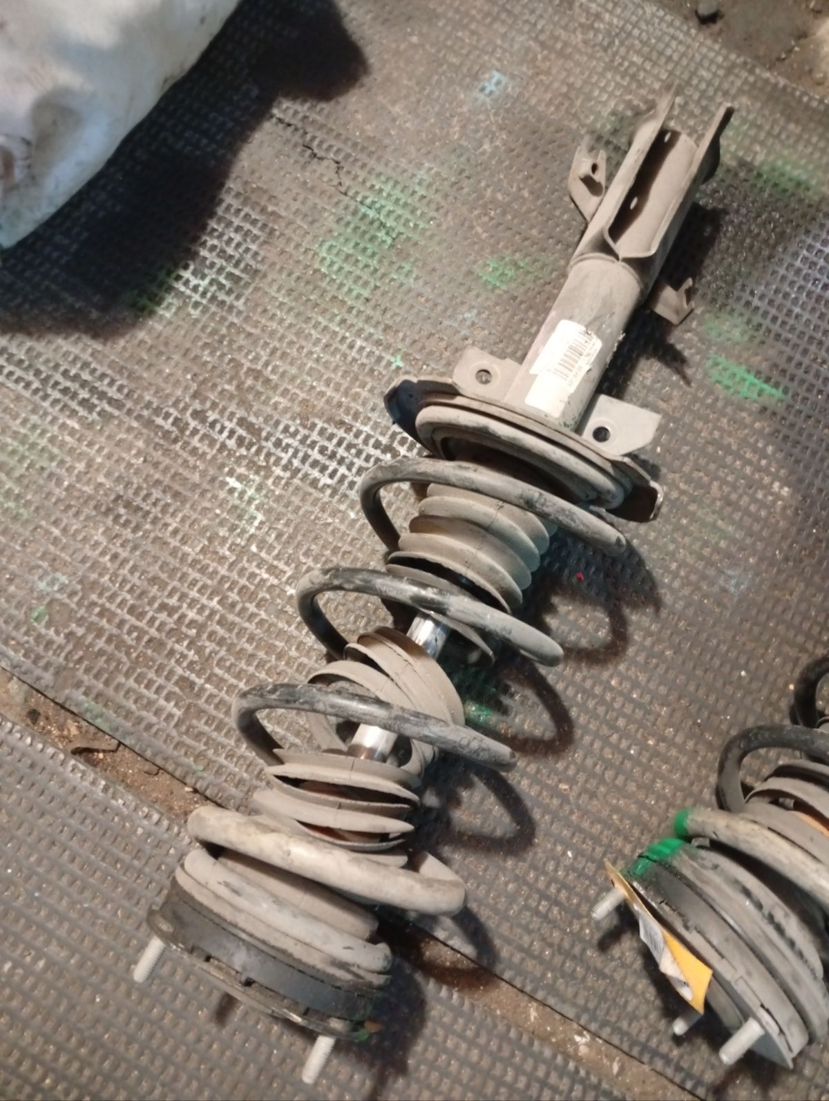 Стойка амортизатора на Mazda Demio DE3FS ZJ Фото 6