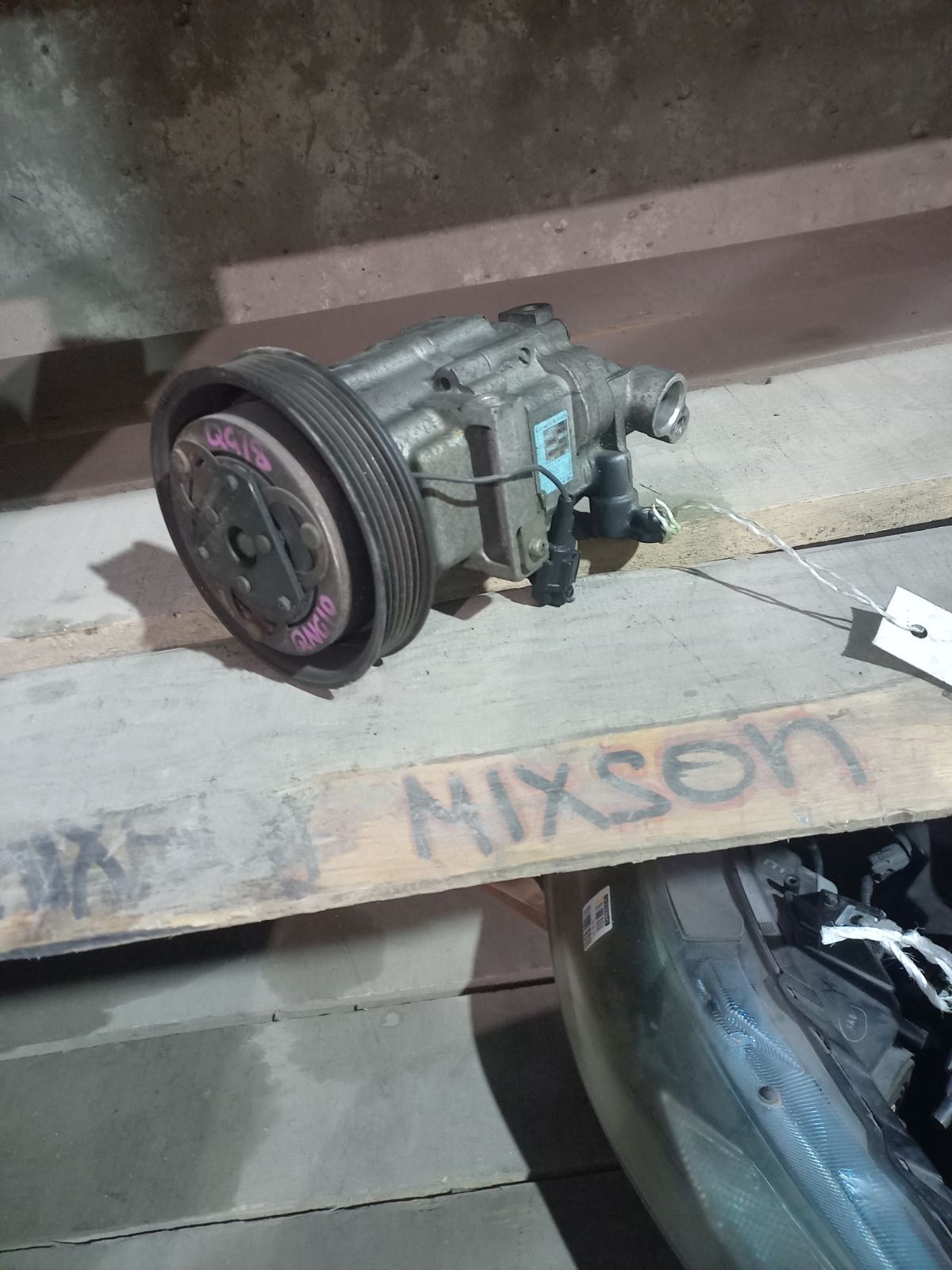 Компрессор кондиционера 92600-8N200 на Nissan Bluebird Sylphy QNG10 QG18DE Фото 4