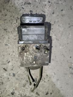 Блок ABS на Nissan Elgrand ATE50 ZD30DDTI Фото 5