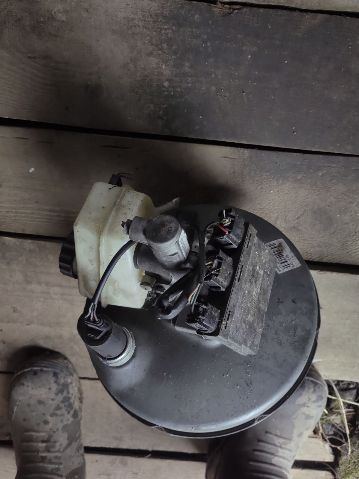 Главный тормозной цилиндр на Mercedes-Benz Slk-Class R170.447 111.973 Фото 5