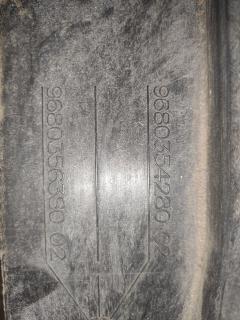 Диффузор радиатора 1709001300 на Peugeot 307 Sw VF33 RFJ Фото 3
