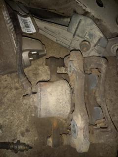 Суппорт на Nissan Serena KBNC23 SR20DE Фото 3