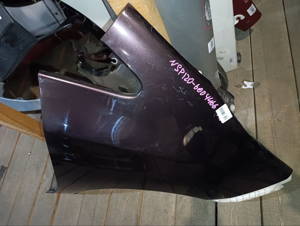 Крыло переднее на Subaru Trezia NSP120X Фото 6