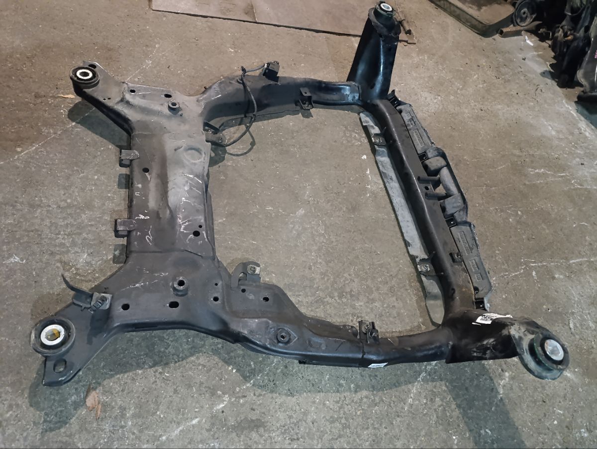 Балка под ДВС на Land Rover Freelander 2 L359 B6324S Фото 10