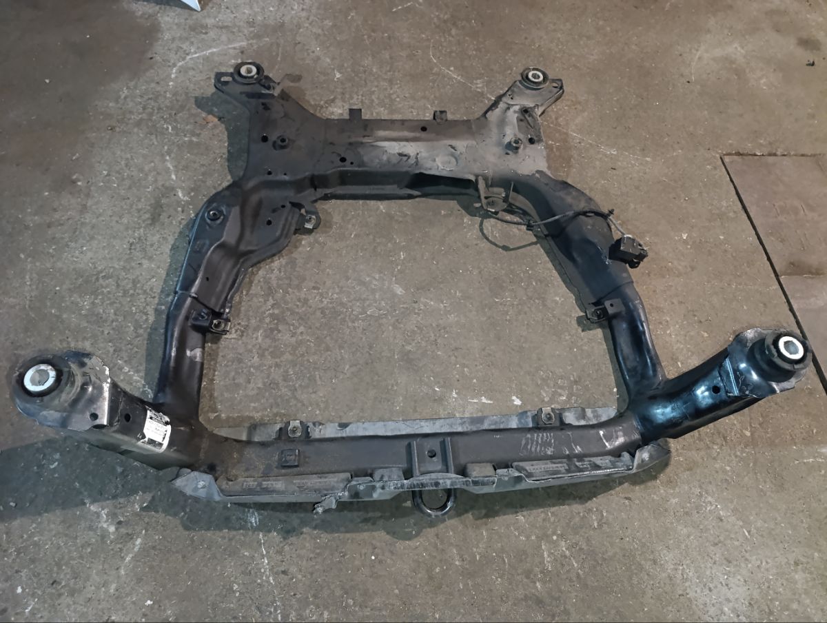Балка под ДВС на Land Rover Freelander 2 L359 B6324S Фото 11