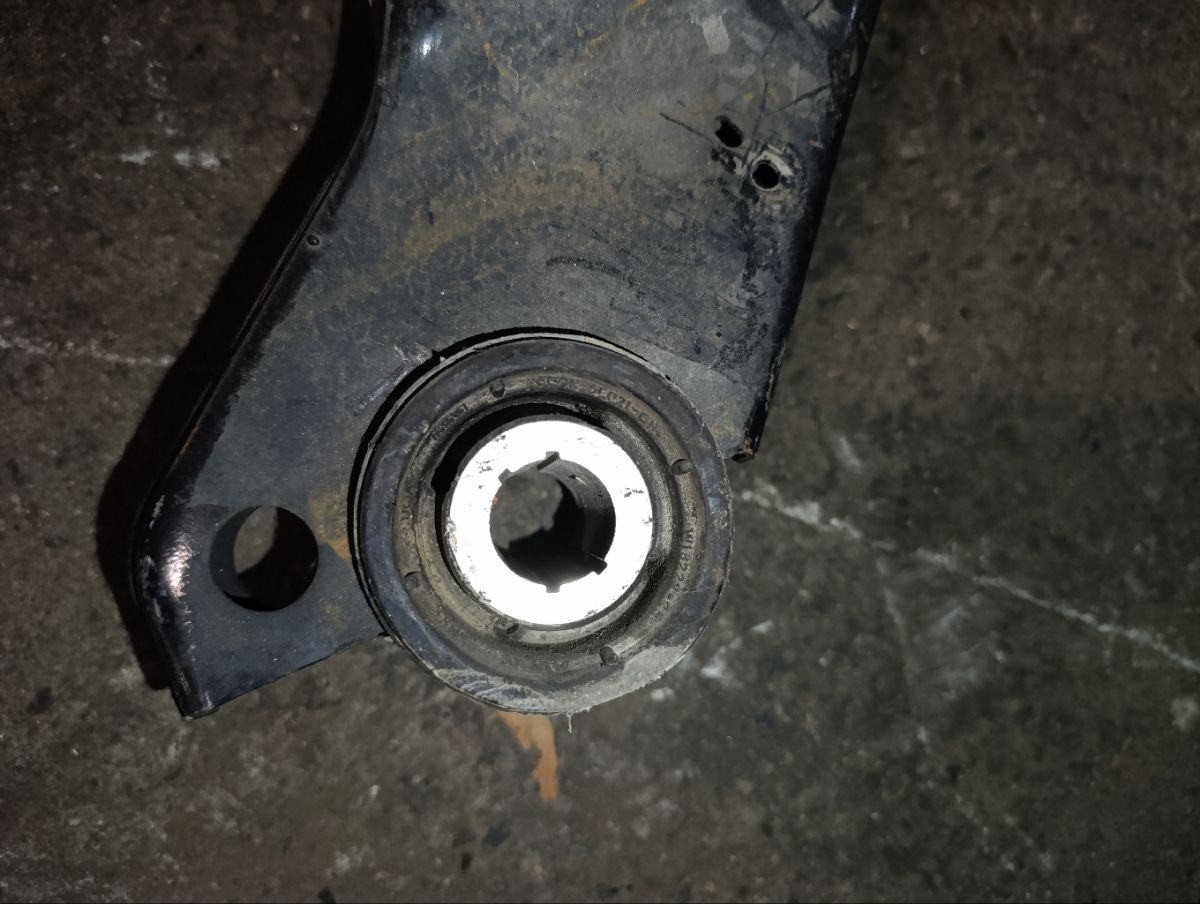 Балка под ДВС на Land Rover Freelander 2 L359 B6324S Фото 14