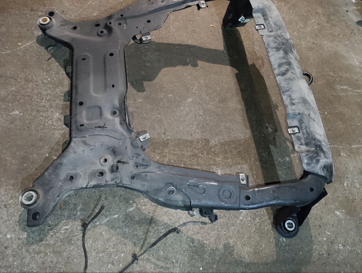 Балка под ДВС на Land Rover Freelander 2 L359 B6324S Фото 6