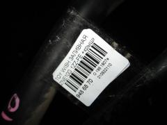 Заливная горловина топливного бака на Toyota Wish ZNE10G 1ZZ-FE Фото 2