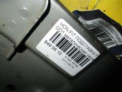 Подставка под аккумулятор на Honda Fit GD1 Фото 2