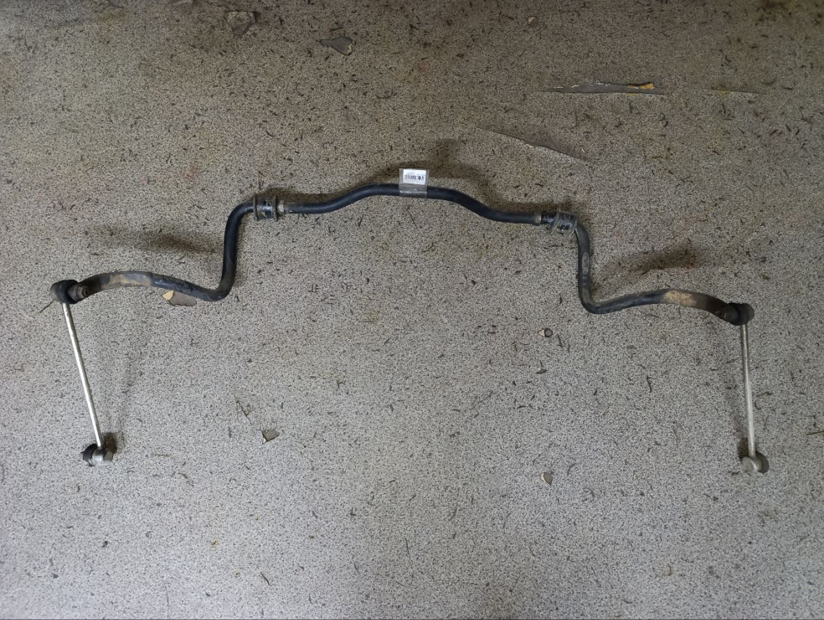 Стабилизатор на Toyota Corolla Spacio NZE121N 1NZ-FE Фото 2