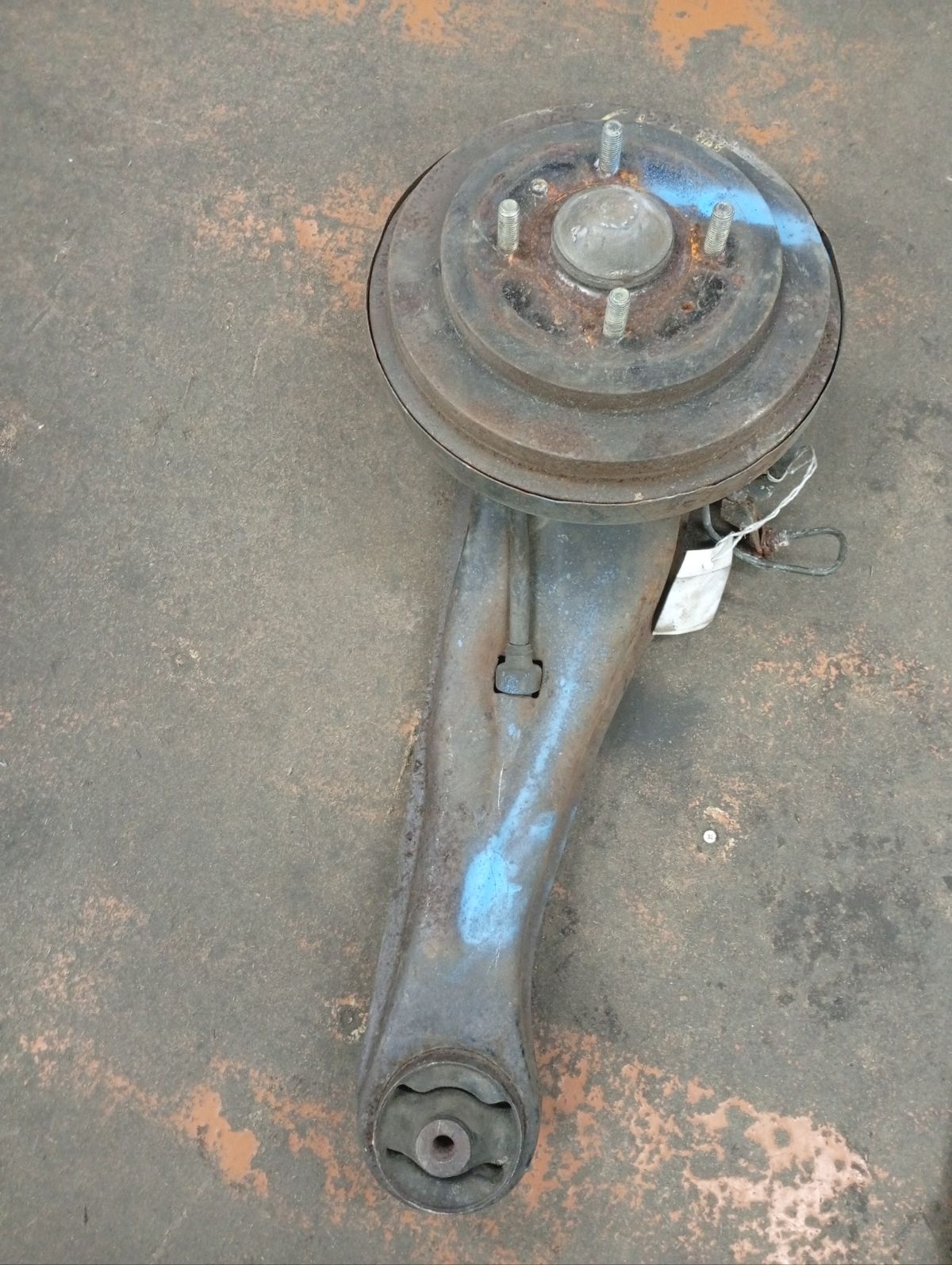 Ступица на Mitsubishi Dion CR9W 4G63 Фото 4