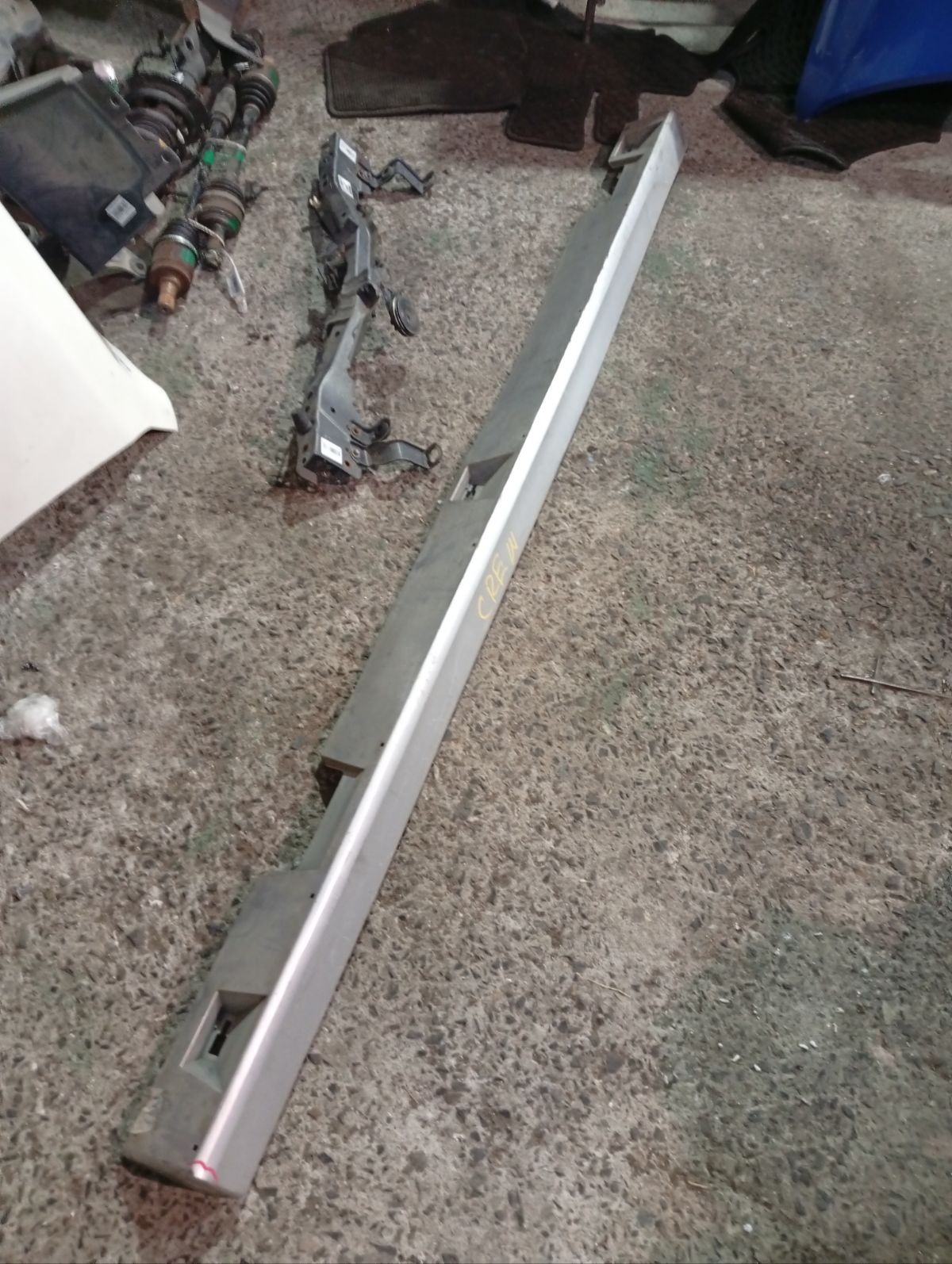 Порог кузова пластиковый ( обвес ) на Mazda Premacy CREW Фото 10