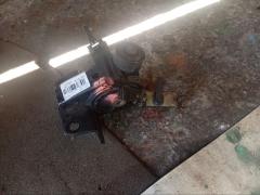 Подушка двигателя 12306-28070, 12306-28071 на Toyota Isis ANM10G 1AZ-FSE Фото 2