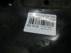 Подушка двигателя на Mitsubishi Grandis NA4W 4G69 Фото 3