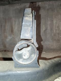 Балка под ДВС 51204-20110, 51204-20111 на Toyota Gaia ACM10G 1AZ-FSE Фото 5