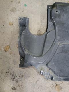 Защита двигателя A2045240730 на Mercedes-Benz C-Class W204.041 271.950 Фото 12