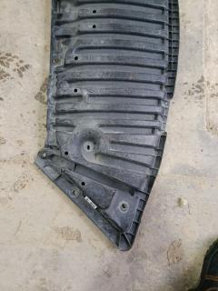 Защита двигателя A2045240730 на Mercedes-Benz C-Class W204.041 271.950 Фото 3