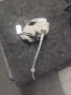 Суппорт D3Y0-33-99Z, D3Y0-33-99ZA, D3Y0-33-99ZB на Mazda Demio DY3W ZJ-VE Фото 4