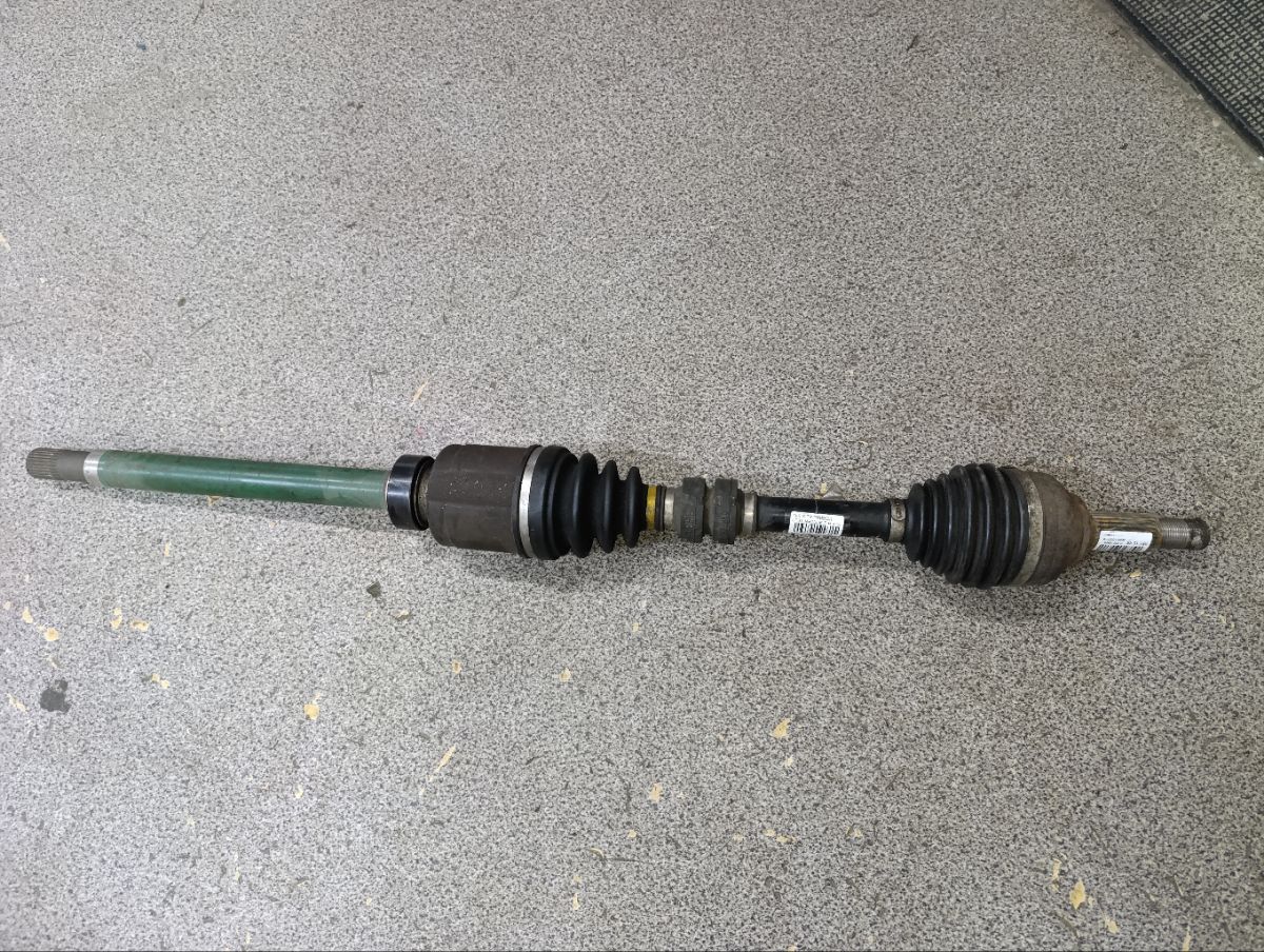 Привод на Nissan X-Trail NT31 MR20DE Фото 2