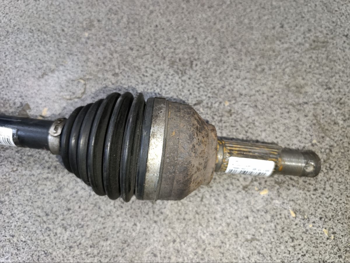 Привод на Nissan X-Trail NT31 MR20DE Фото 3