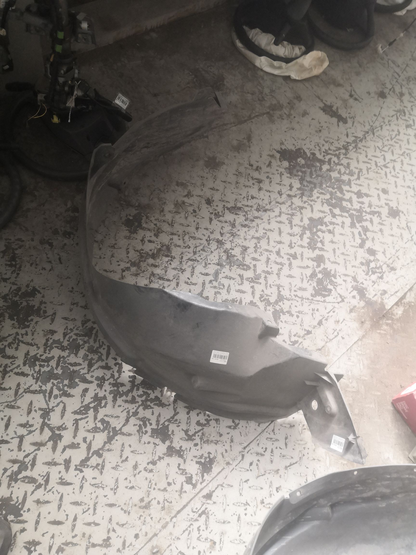 Подкрылок 72321-80J0 на Suzuki Sx4 YC11S M15A Фото 2