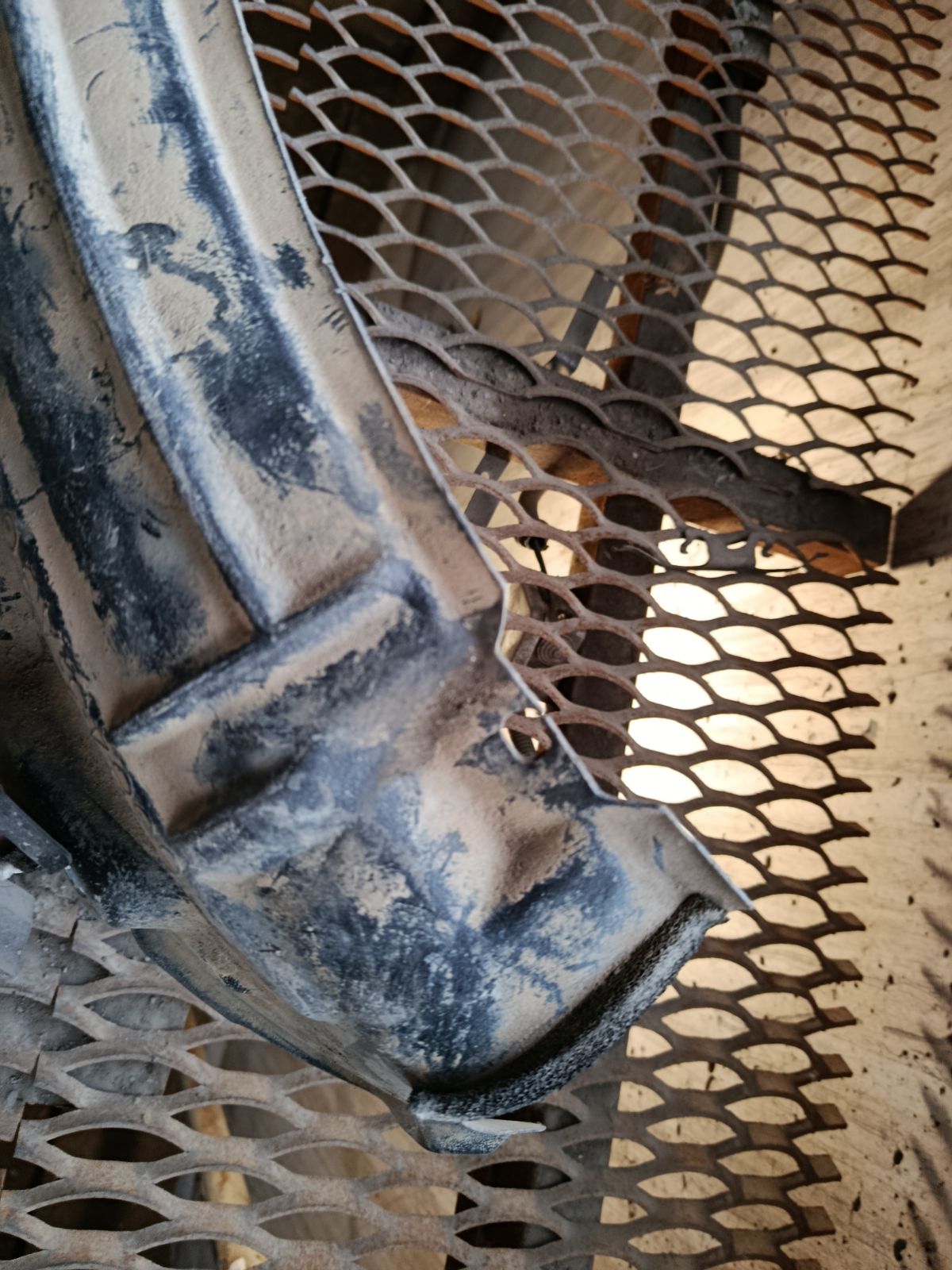 Подкрылок 63845-AG000 на Nissan HY34 VQ30DD Фото 5