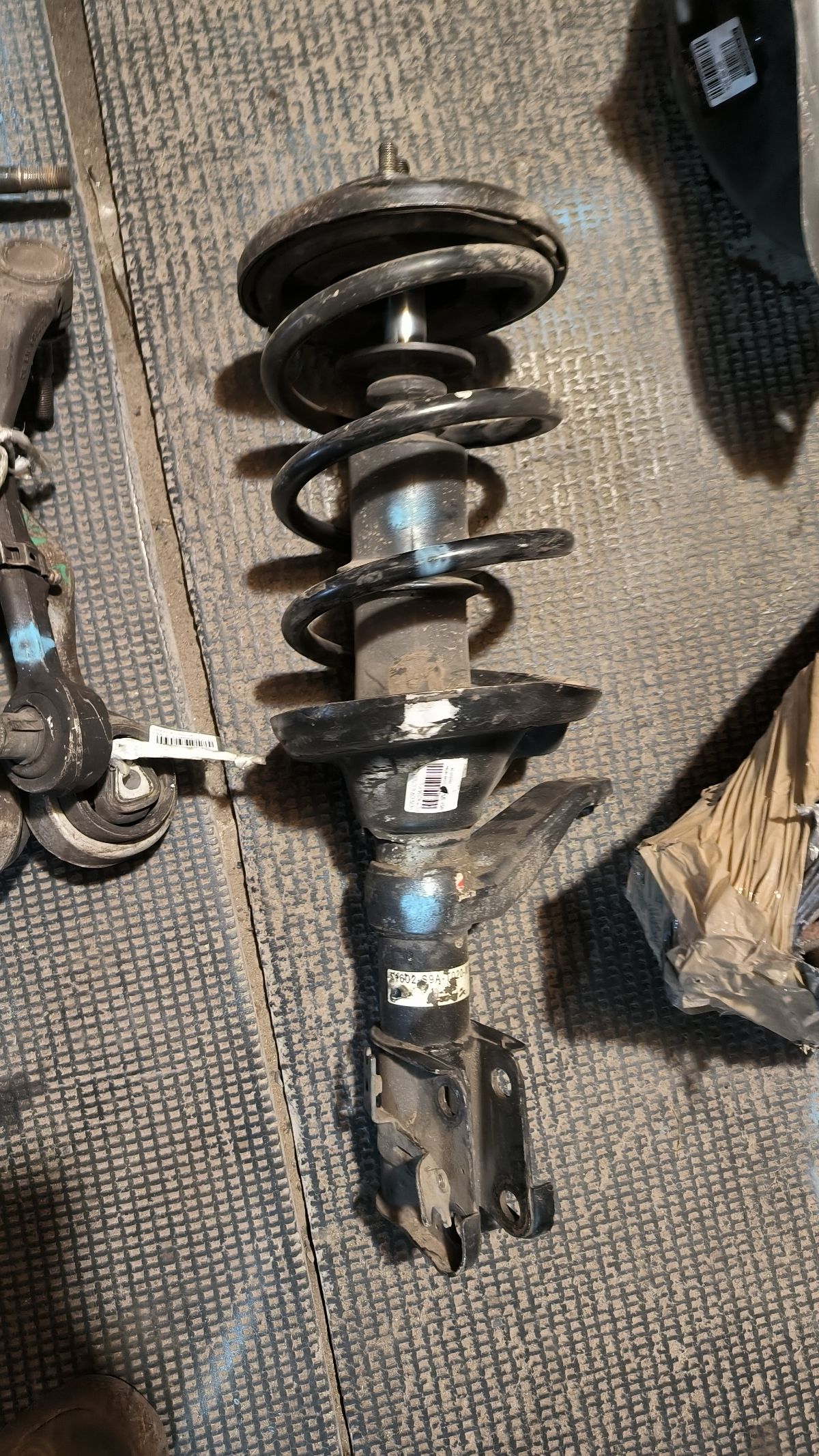 Стойка амортизатора 316 912, 331036, 331051, 36-J32-A, 51602-S9A-A08, 51602-S9H-T01, 51606-S9A-034, 51606-S9A-K02, 51606-S9H-T01, 51606S9AG04, CR-049-4707, CR-049FL-RD4, CR8802, SJ-049-4707, ST-049-4707 на Honda Cr-V RD5 K20A Фото 2