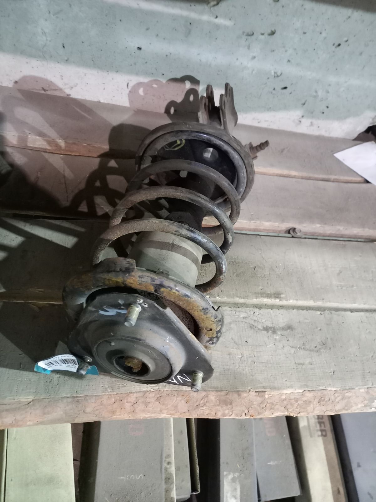 Стойка амортизатора 48520-20501, 48520-20511, CR-049-2001, SJ-049-2001, ST-049-2001 на Toyota AT170 5A-FE Фото 3