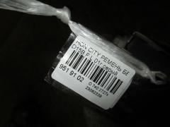 Ремень безопасности на Honda City D15B Фото 2