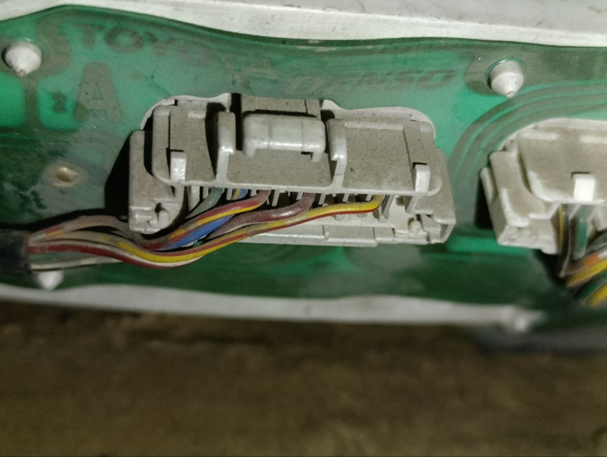 Спидометр на Toyota Vitz SCP10 1SZ-FE Фото 22