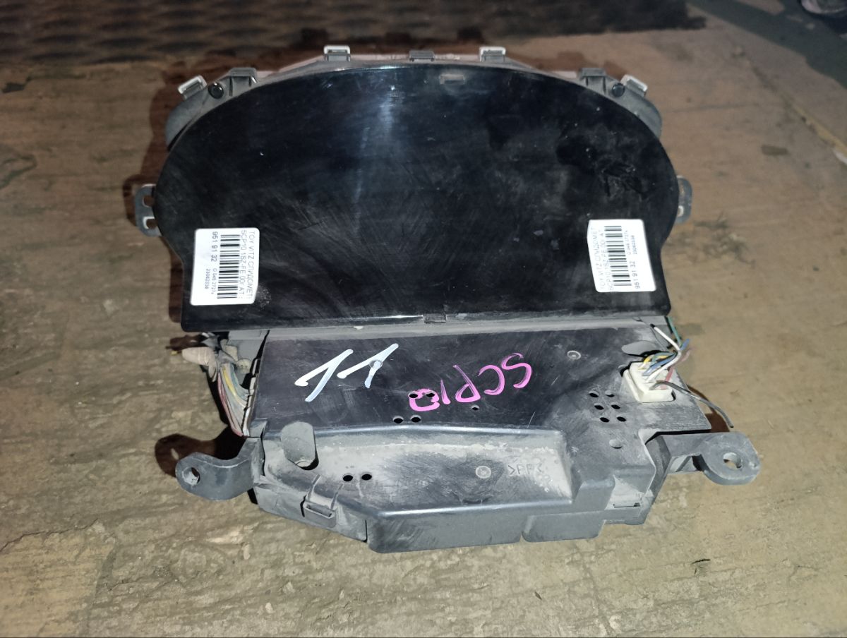 Спидометр на Toyota Vitz SCP10 1SZ-FE Фото 3
