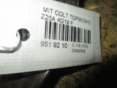 Тормозной диск на Mitsubishi Colt Z25A 4G19 Фото 3