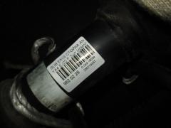 Стойка амортизатора на Subaru Exiga YA4 EJ20 Фото 2