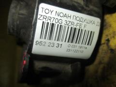 Подушка двигателя на Toyota Noah ZRR70G 3ZR-FE Фото 2