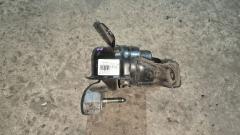 Подушка двигателя на Toyota Isis ZGM10G 2ZR-FAE Фото 2