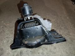 Подушка двигателя на Nissan Serena FC26 MR20DD Фото 3