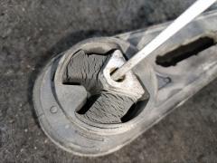 Подушка двигателя 11360-ED000 на Nissan Tiida C11 HR15DE Фото 5