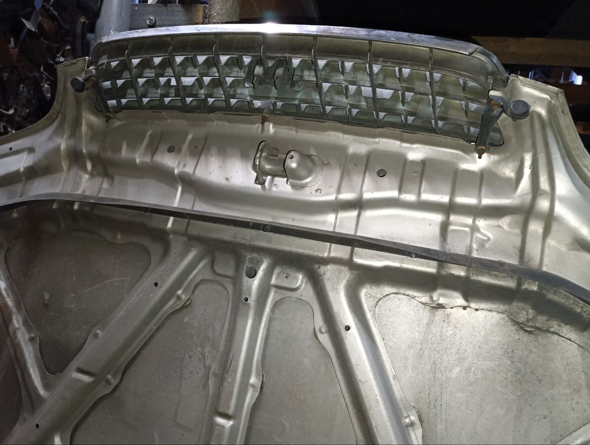 Капот 53301-20510, TY20068A на Toyota Corona Premio ST210 Фото 17