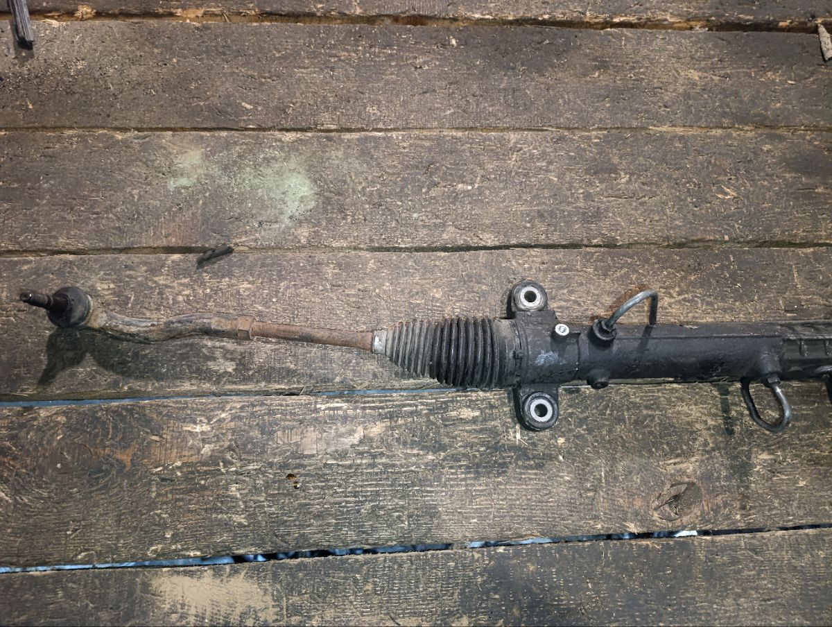 Рулевая рейка на Toyota Corolla ZZE121 3ZZ-FE Фото 12