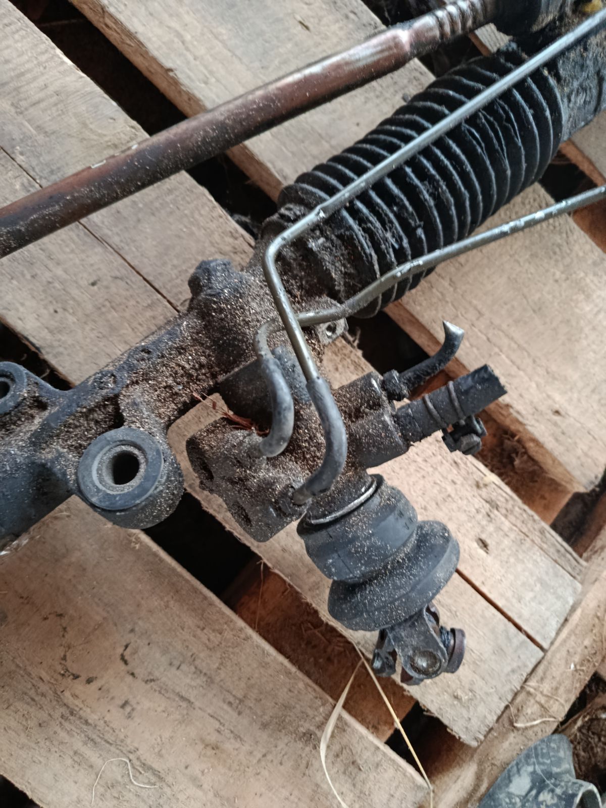 Рулевая рейка на Honda Civic Ferio ES1 D15B Фото 4