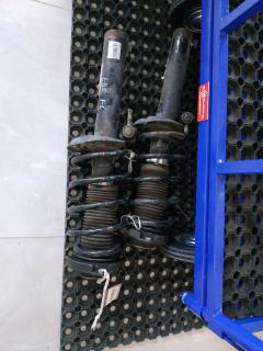 Стойка амортизатора 1T0413031DN на Volkswagen Eos 1F73X3 BUB Фото 3