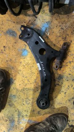 Рычаг 48069-58010, UQ-075-7307 на Toyota Alphard ANH15W 2AZ-FE Фото 2